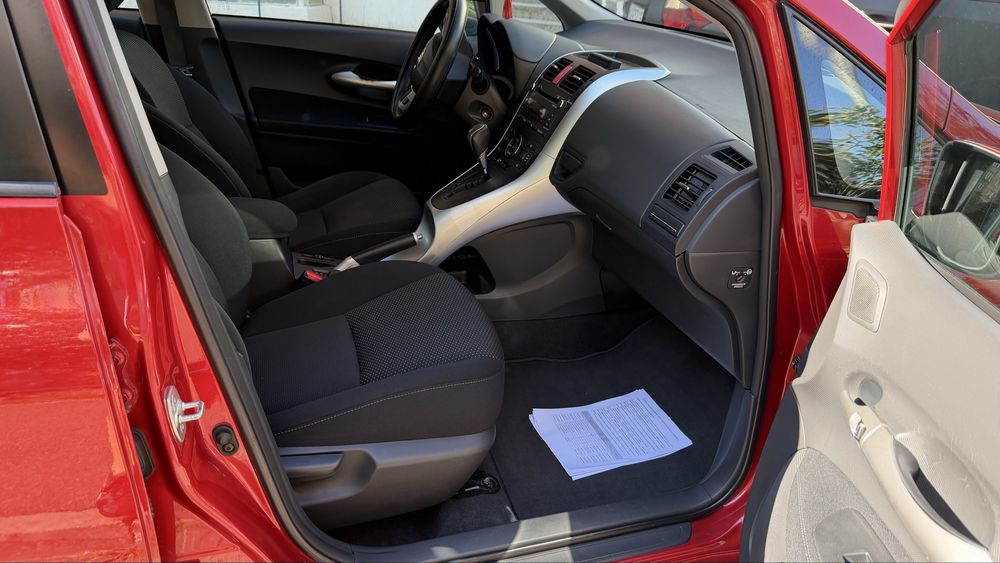 Toyota Auris 1.6