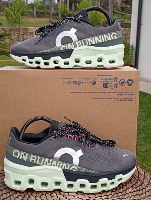 Sapatilhas Running On Cloud Monster 2 tamanho 39