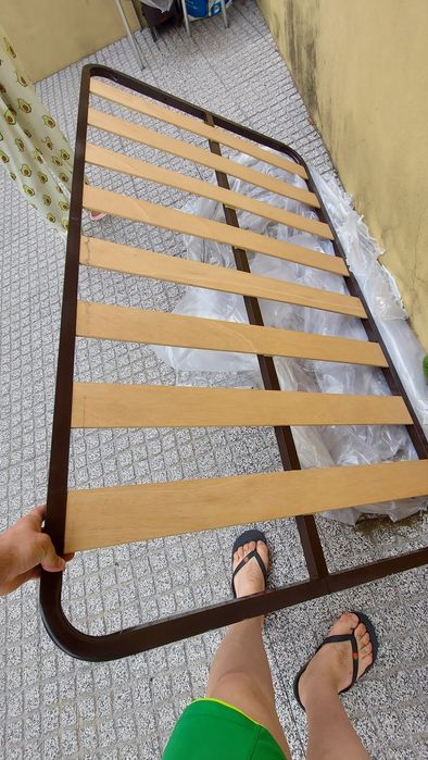 Colchão mais estrado