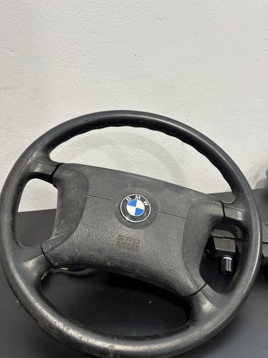 Volante bmw e36 316i compact