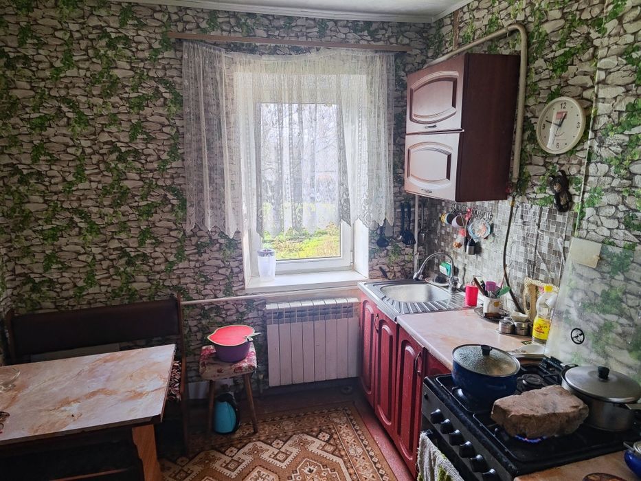 Продам будинок район басейна Мікомп