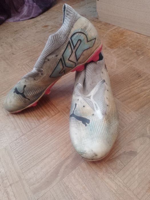 2 Chuteira da marca puma