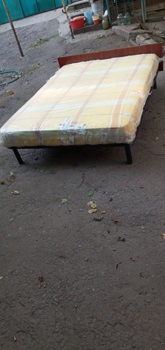 Кровать  двухспальная