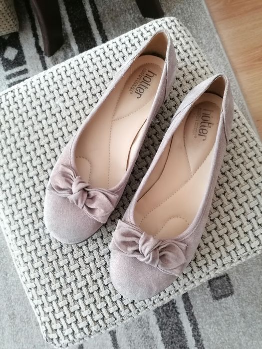 Baleriny damskie skóra naturalna rozmiar 42 wkladka 27 cm.