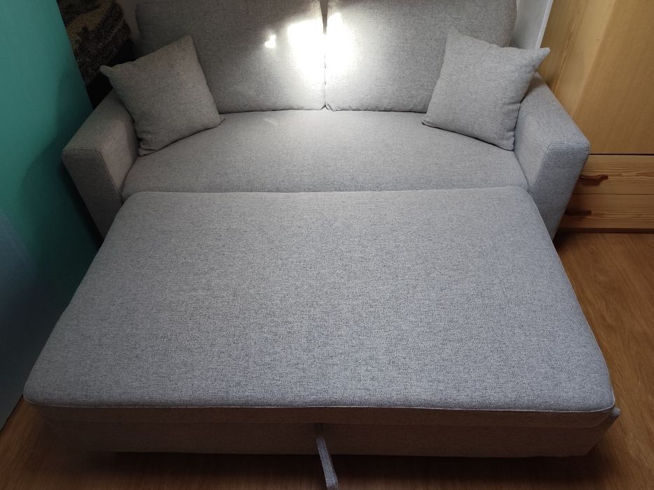 Sofá -cama com 3 lugares