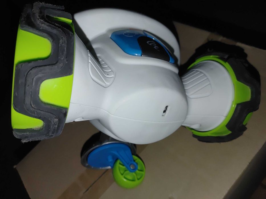 Інтерактивна іграшка Fisher-Price Робот Мові (мобі), українська мова.