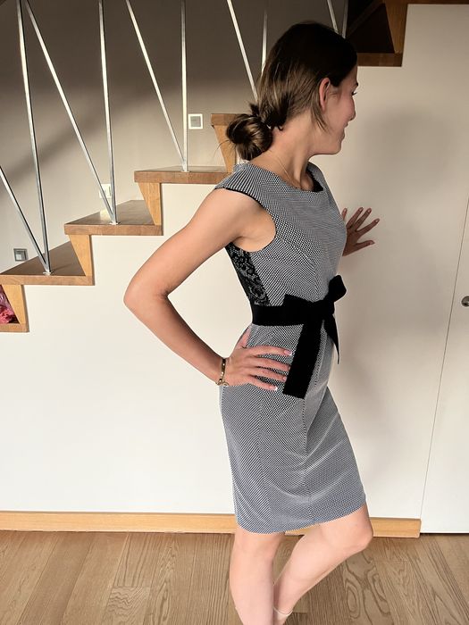 Sukienka wieczorowa Rinascimento M