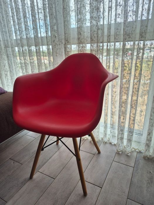 Продаєм супер зручні стільці