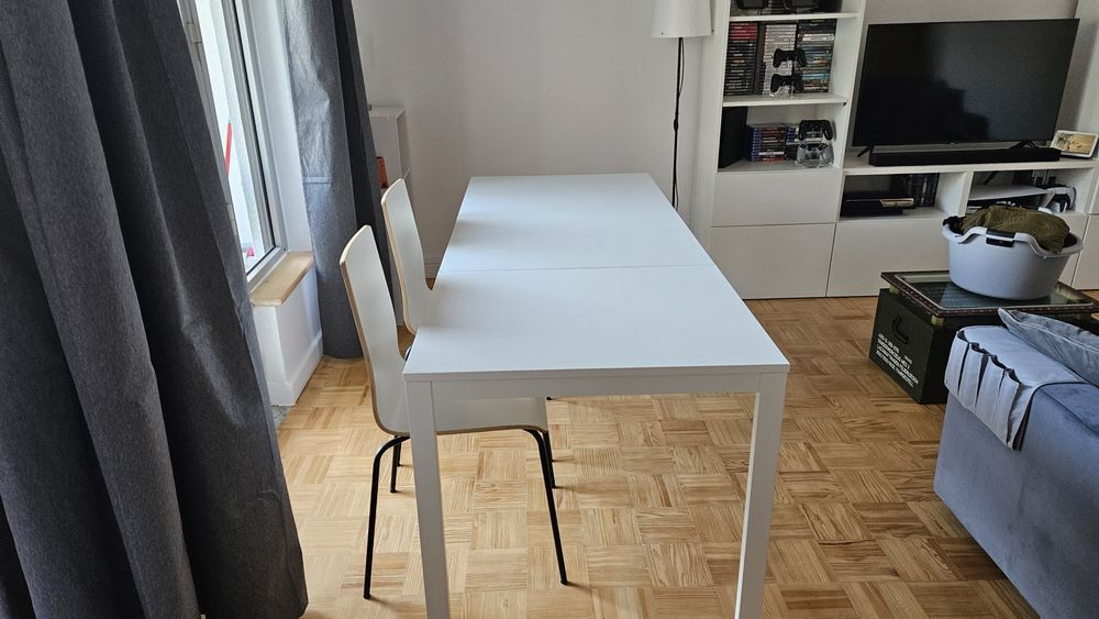 Mesa extensivel Ikea + 2 cadeiras
