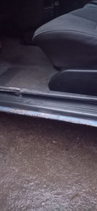 Форд Ескорд універсал