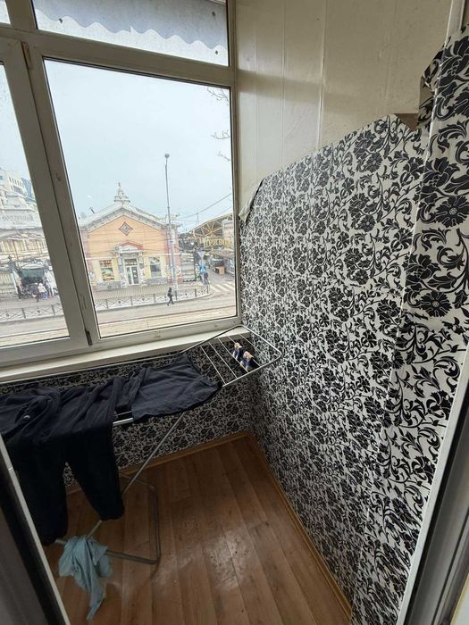 Продам велику 1-кімн.квартиру на Преображенській/ПРИВОЗ