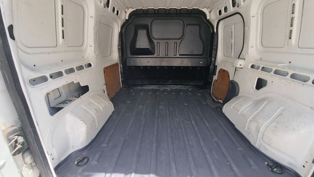 Ford transit connect464013439051376647