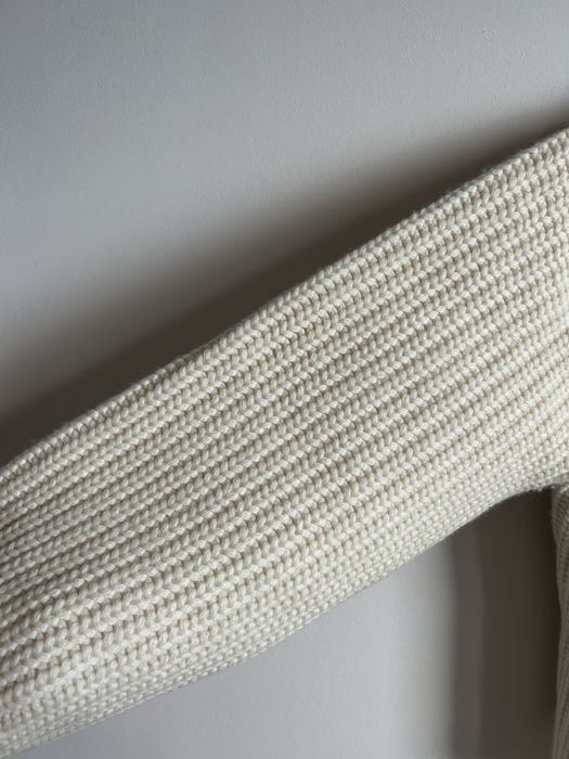Sweter kremowy Zara wełniany rozmiar S wełna