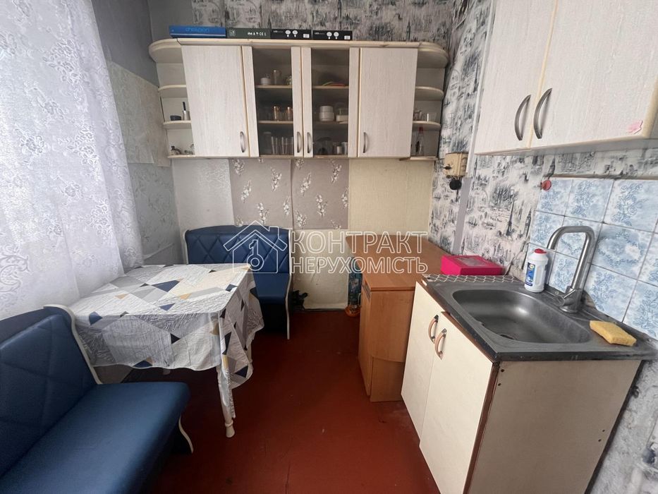Продам 1 кімнату 12 м2 вул.Молочна Кінний ринок
