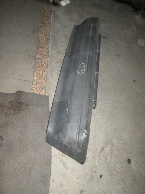 Pára-choques trás VOLKSWAGEN Polo (6N)