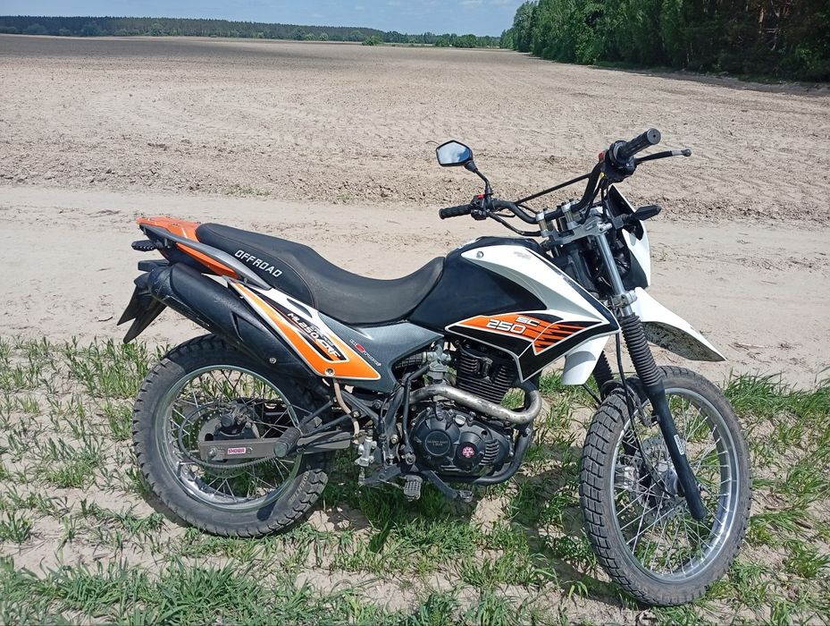 Продам  Мотоцикл MotoLeader ML250 CRF 250cc