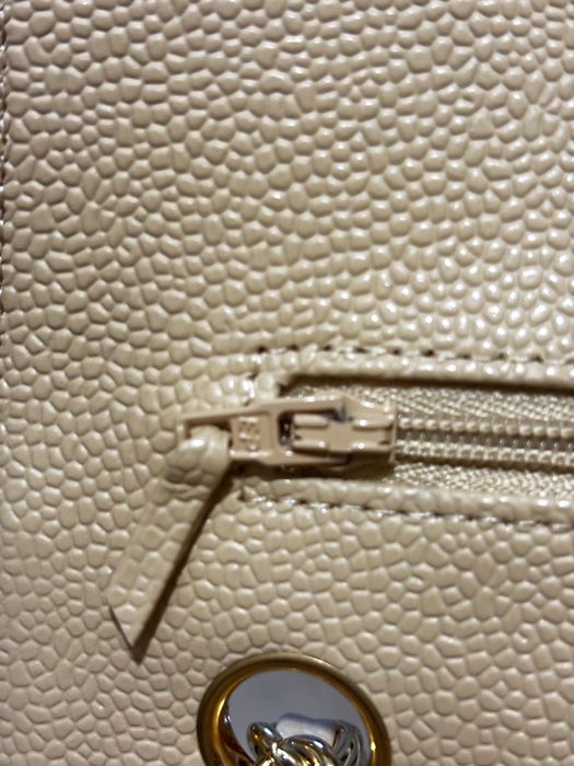 Жіноча сумка Chanel Classic  з бежевої шкіри