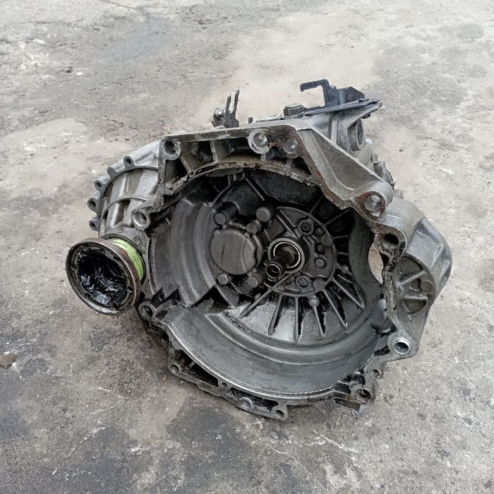 КПП коробка передач 1.4-1.6  Seat, VW Golf 4 Octavia tour Audi A3