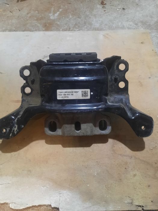 Подушка двигуна VAG