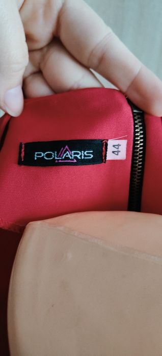 Czerwona elegancka sukienka MIDI z krótkim rękawem 44 XXL