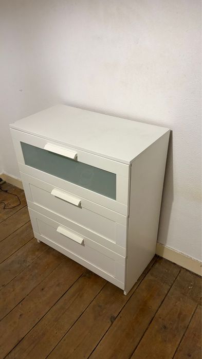 Movel / roupeiro quarto