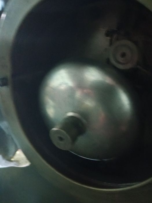 maravilha das maravilhas. relógio a funcionar,com máquina Paris.