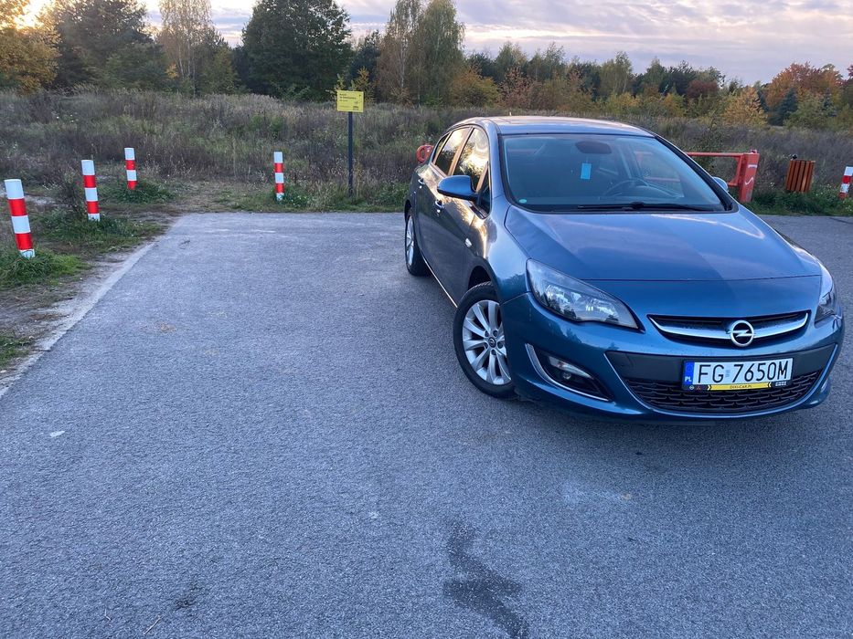 Opel Astra Opel Astra J 1.7 cdti 130km