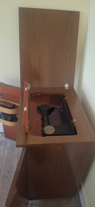 Maquina de costura Singer