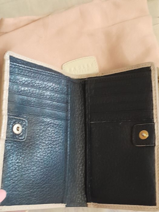 Гаманці шкіряні Radley