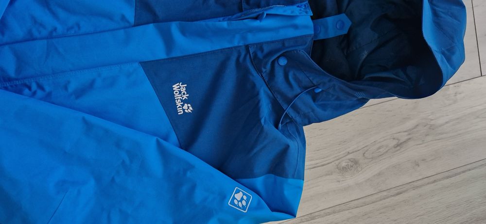 Jack Wolfskin XL.     .