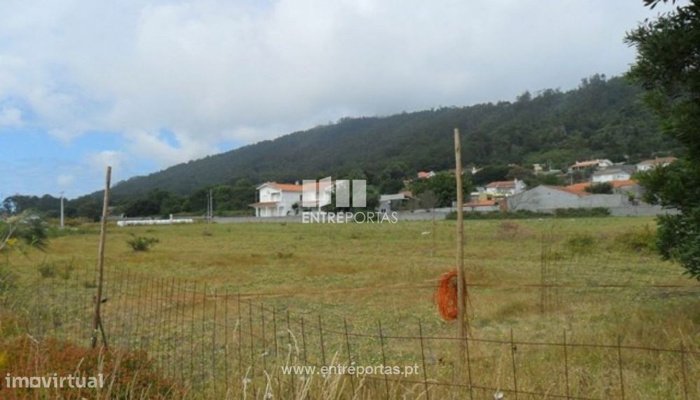 Terreno - Carreço