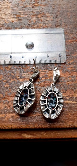 Brincos em prata com pedraria