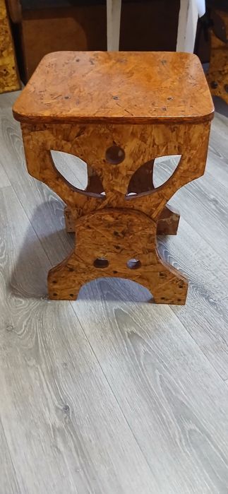 Продам табурет новий