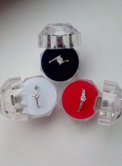 Бархатная коробочка для кольца НОВАЯ