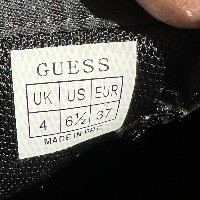 Нові шкіряні кросівки Guess 37/24 cm