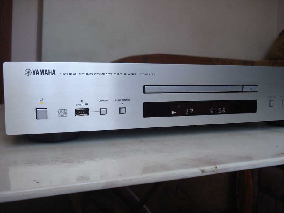 CD-програвач "Yamaha" CD-S300, CDX-593