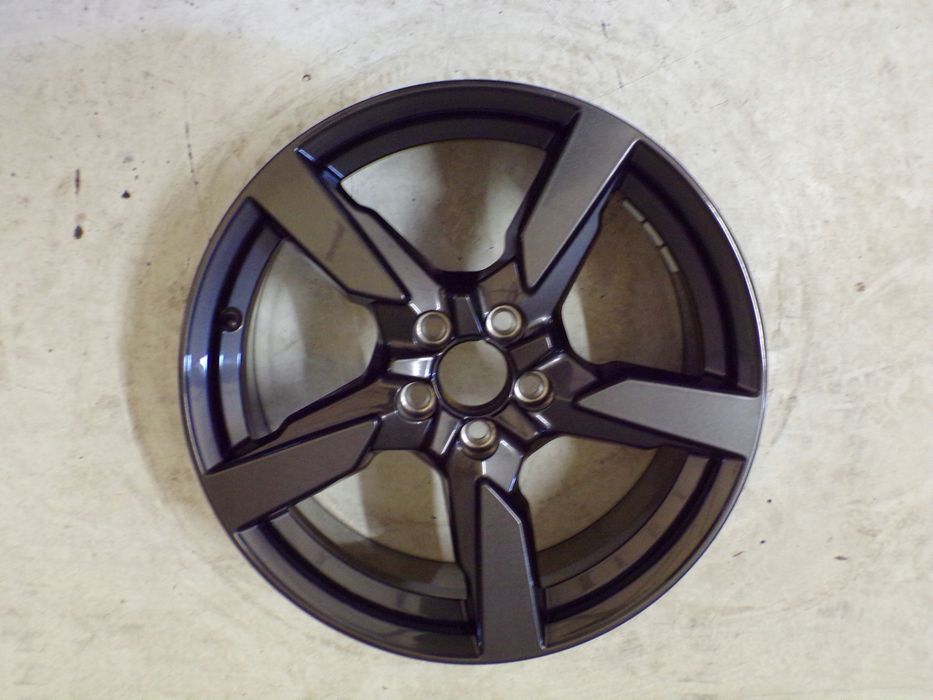 felga aluminiowa do audi a1 s1 s-line 17 5x100 et46 82a601025at-9w7