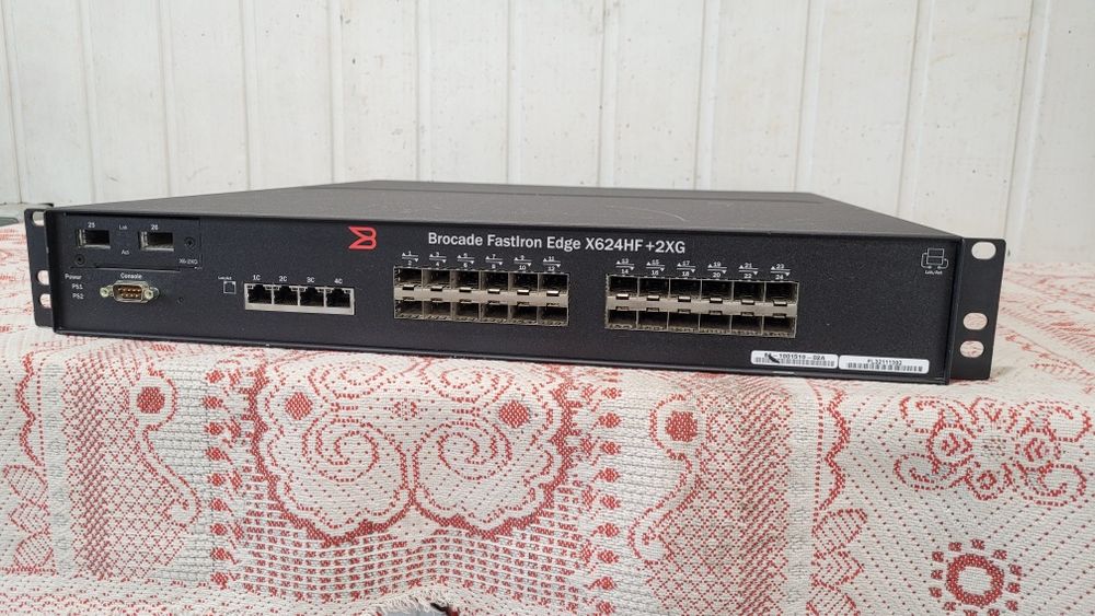 Комутатор BROCADE