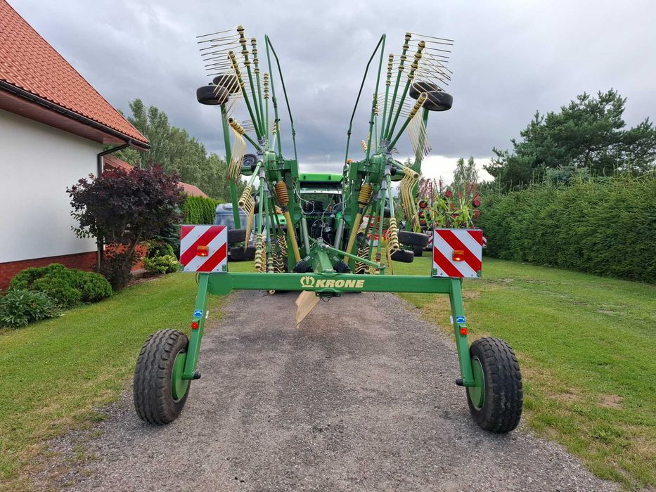 Zgrabiarka karuzelowa Krone Swadro 900 jak nowa