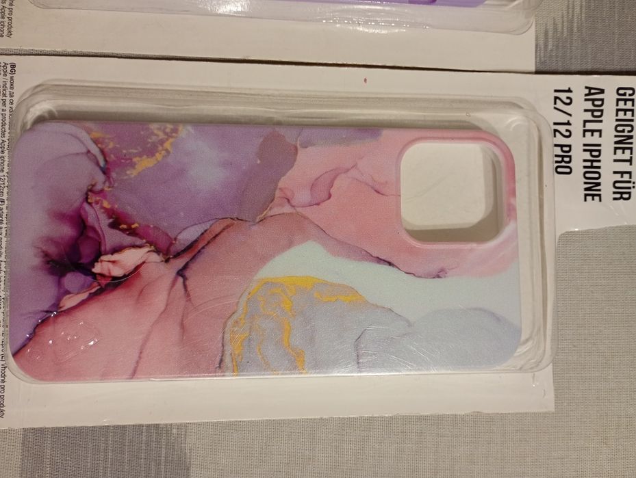 Etui iPhone 12 nowe 2 sztuki