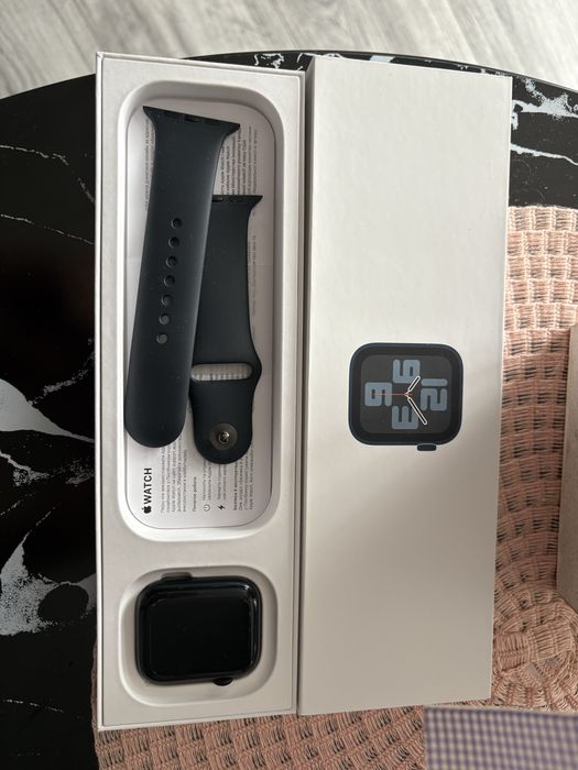 Apple watch SE 2 gen 44 mm midnight