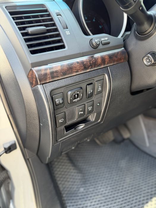 Toyota Land Cruiser 200 дизель