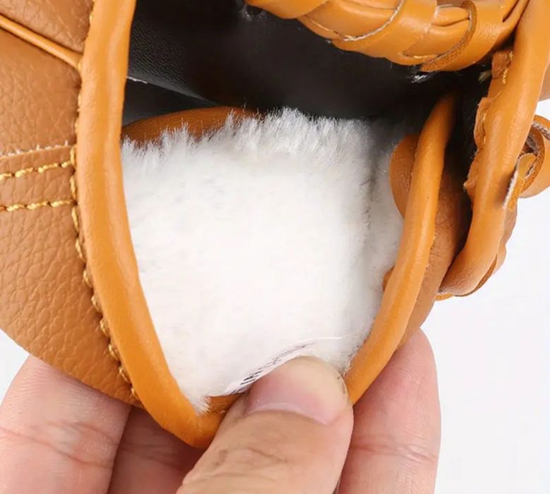 Бейсбольна рукавиця