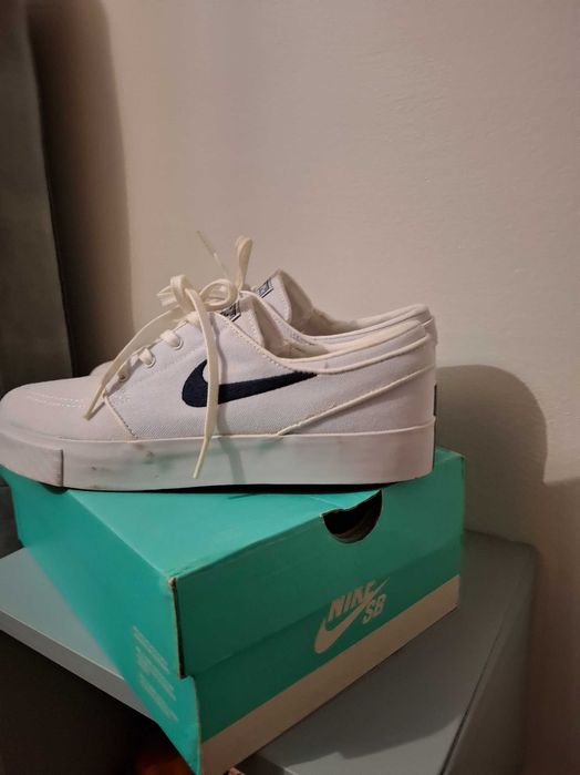 Sapatos / Ténis Nike Stefan Janoski Brancos 39