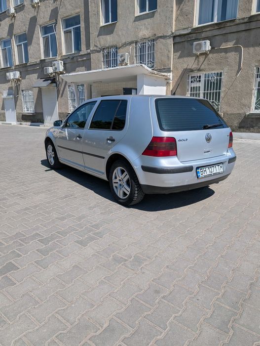 Volkswagen Golf 2002 VIN WVWZZZ1JZ2B080749 фото оголошення 3 з 11