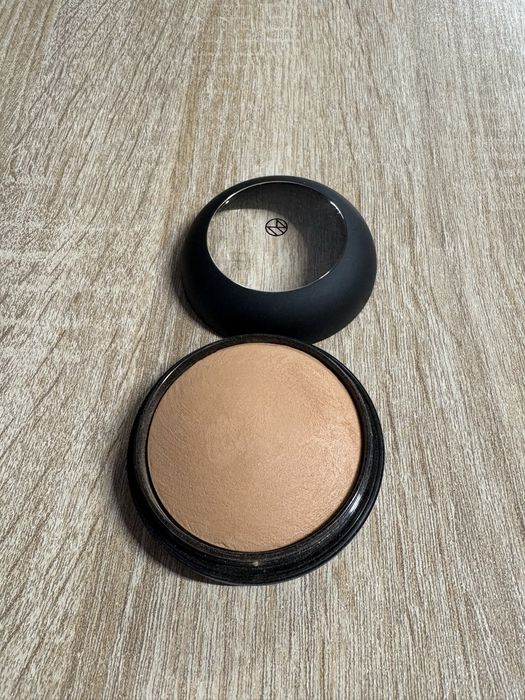 Mineralny bronzer wypiekany Makiage