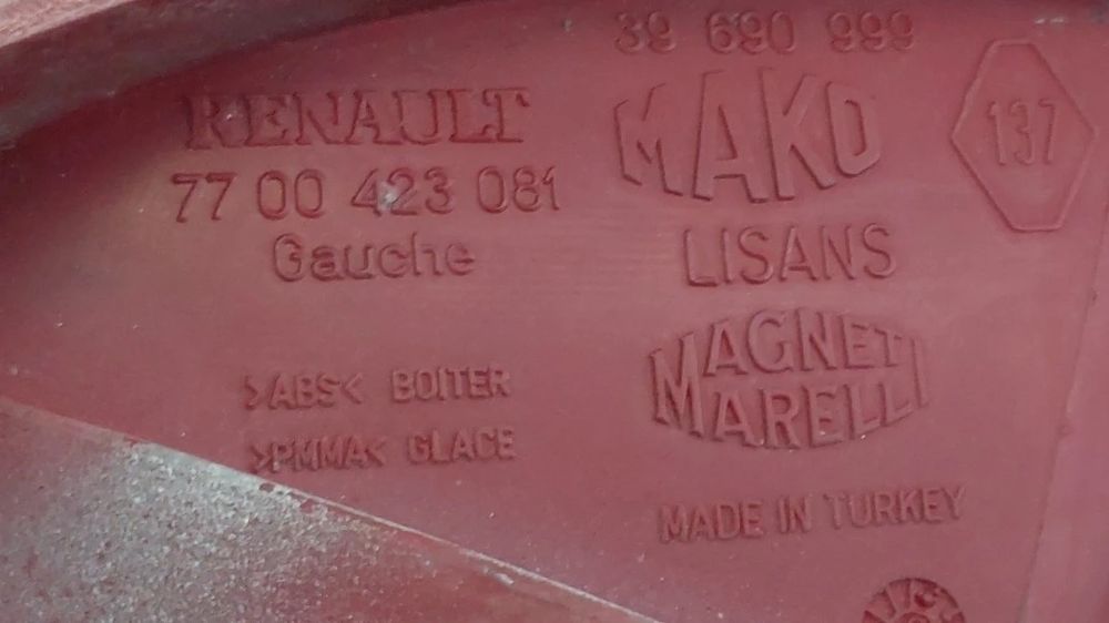 Farolim esquerdo RENAULT Megane I Break (KA0/1_)