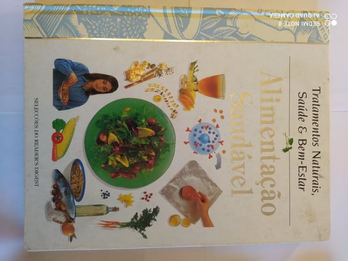 Livros diversos de culinária/pastelaria sob orçamento