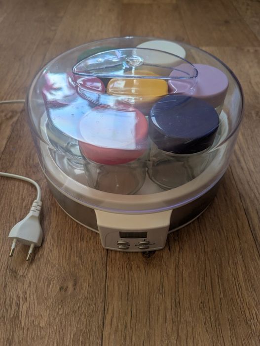 Йогуртниця Saturn