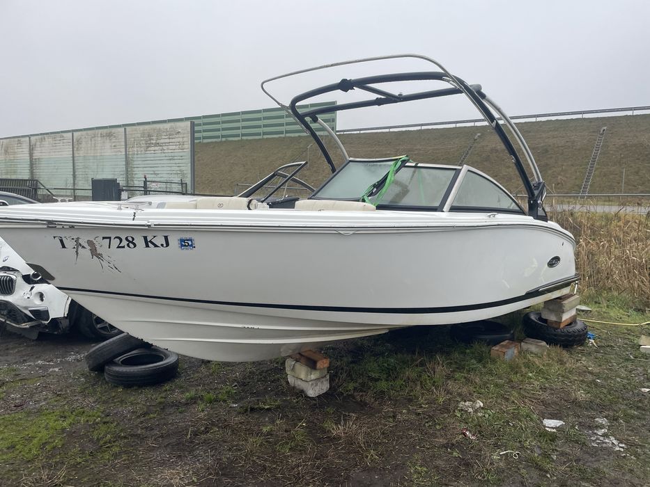 Jacht motorowy Cobalt 22CS 2021r